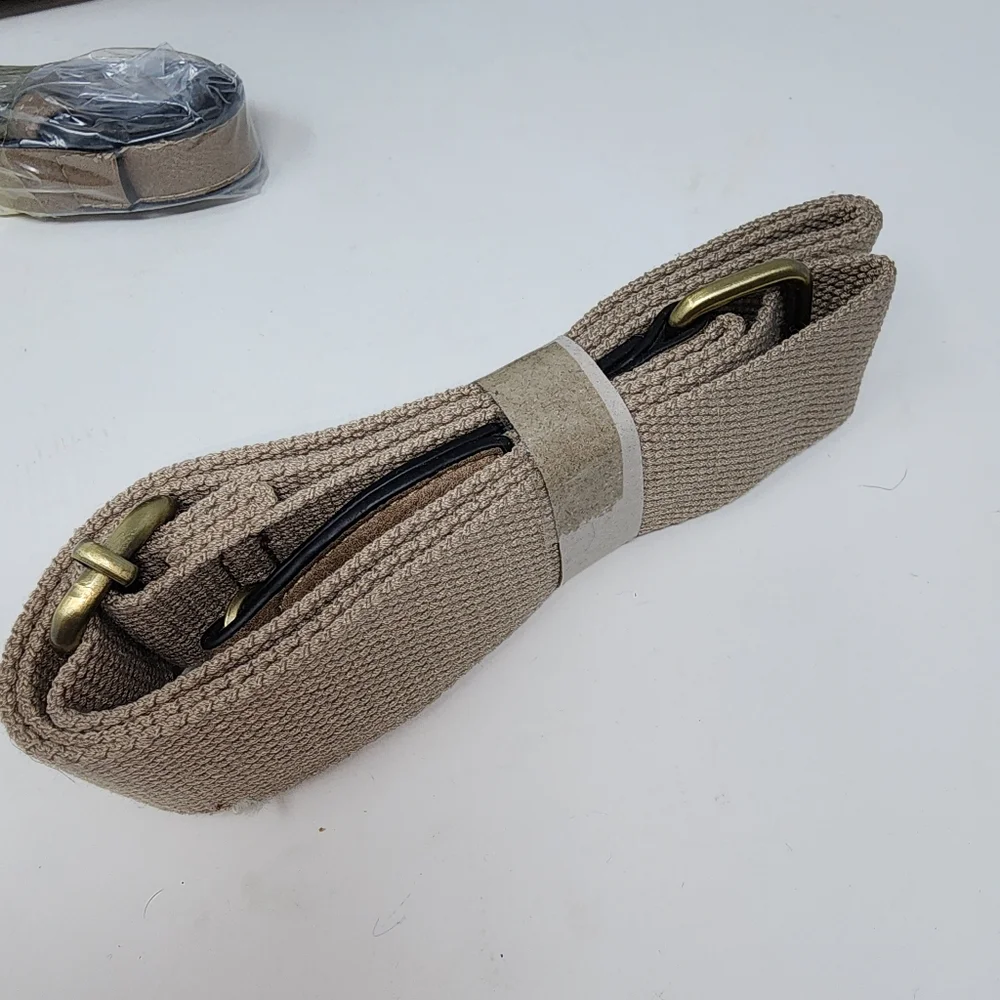Jen&Co vegan tan snake print‎ convertible backpack with regular and guitar Strap
